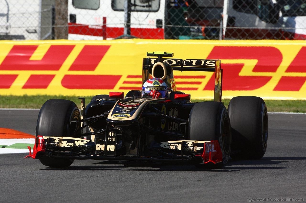 GP ITALIA, 09.09.2011- Prove Libere 1, Venerdi', Vitaly Petrov (RUS), Lotus Renault GP, R31 