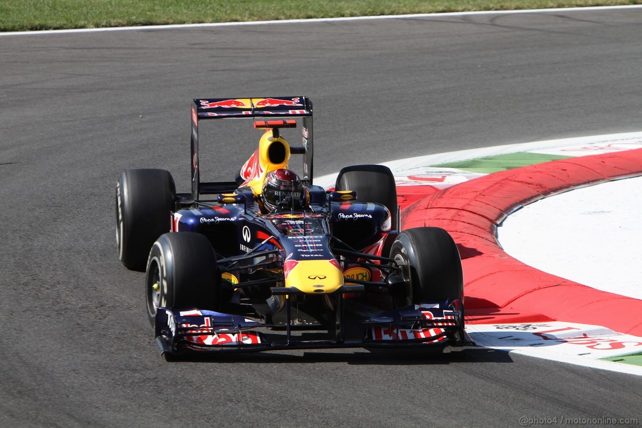 GP ITALIA, 09.09.2011- Prove Libere 1, Venerdi', Sebastian Vettel (GER), Red Bull Racing, RB7 