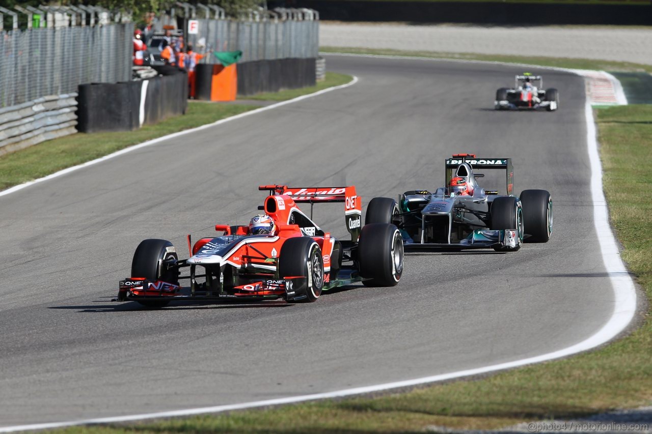 GP ITALIA, 09.09.2011- Prove Libere 1, Venerdi', Timo Glock (GER), Marussia Virgin Racing VR-02 e Michael Schumacher (GER), Mercedes GP Petronas F1 Team, MGP W02 