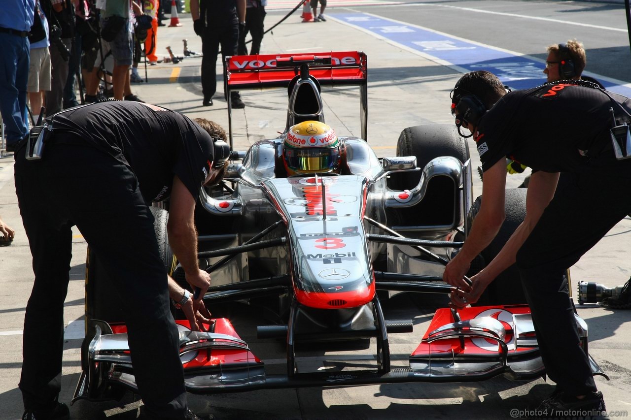 GP ITALIA, 09.09.2011- Prove Libere 2, Venerdi', Lewis Hamilton (GBR), McLaren  Mercedes, MP4-26 