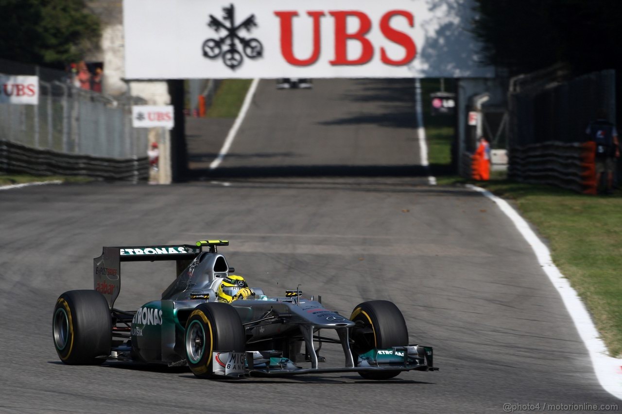 GP ITALIA, 09.09.2011- Prove Libere 2, Venerdi', Nico Rosberg (GER), Mercedes GP Petronas F1 Team, MGP W02 
