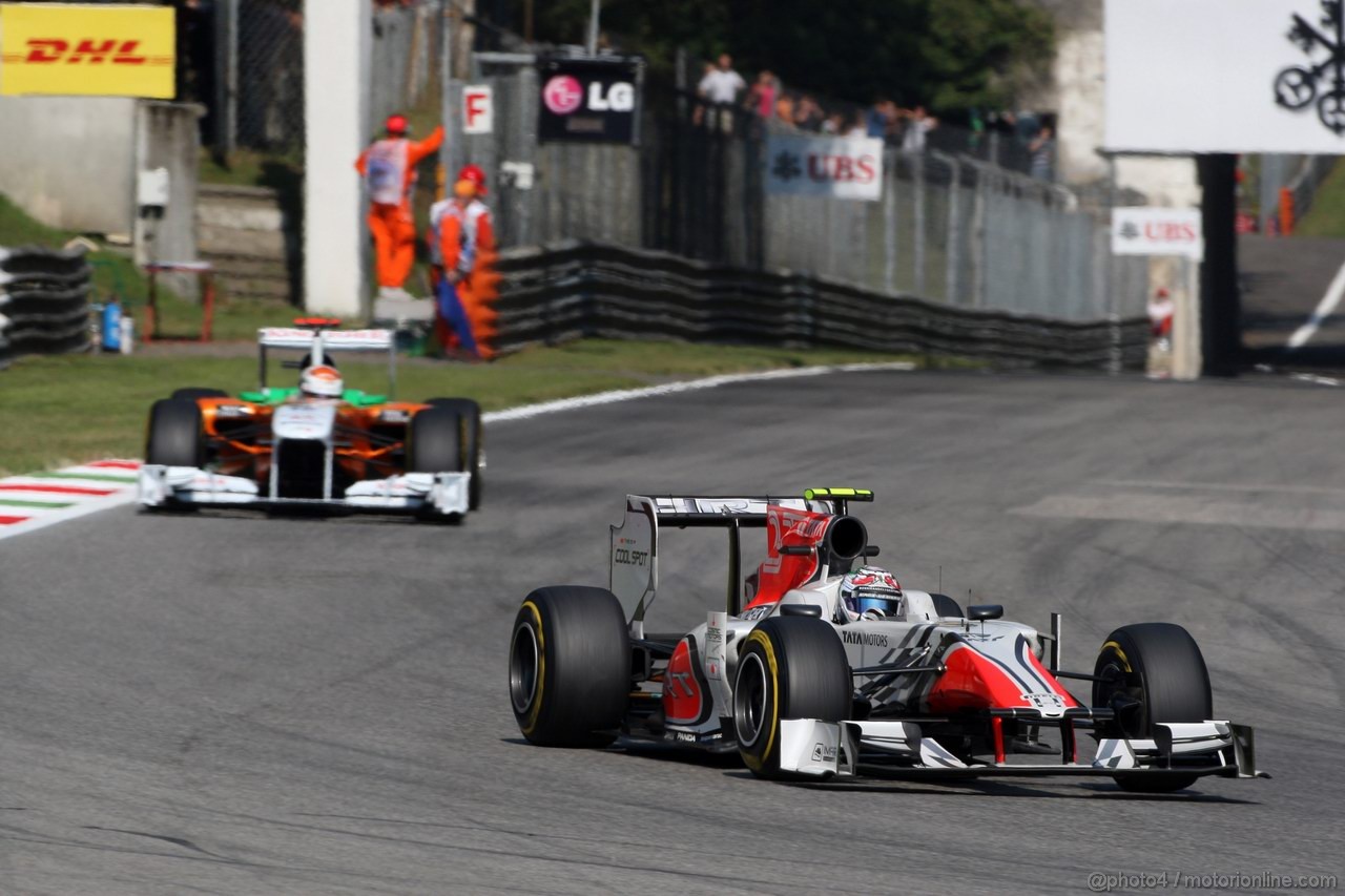 GP ITALIA, 09.09.2011- Prove Libere 2, Venerdi', Vitantonio Liuzzi (ITA), HRT Formula One Team e Adrian Sutil (GER), Force India F1 Team, VJM04 