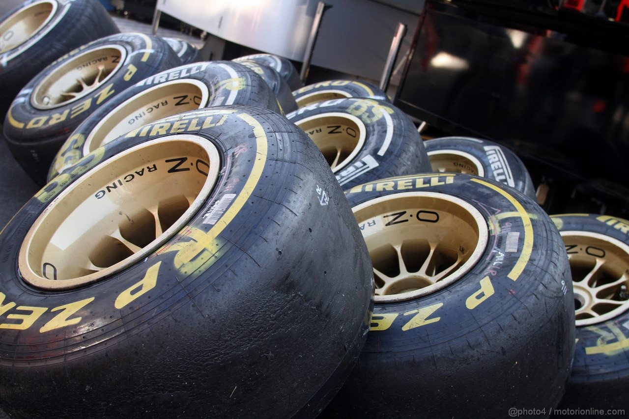 GP ITALIA, 09.09.2011- Pirelli Tyres, OZ Wheels 