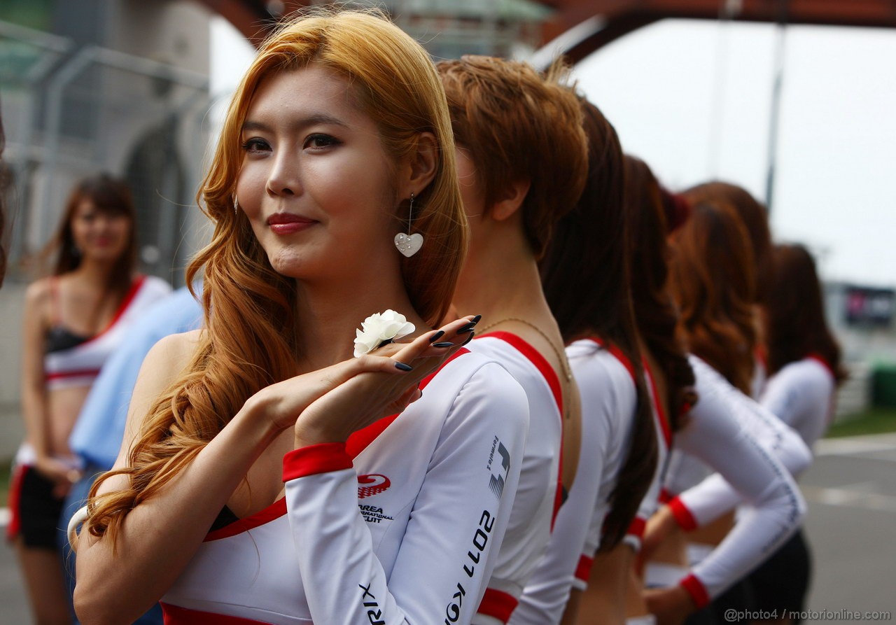 GP KOREA, 16.10.2011- griglia girls 