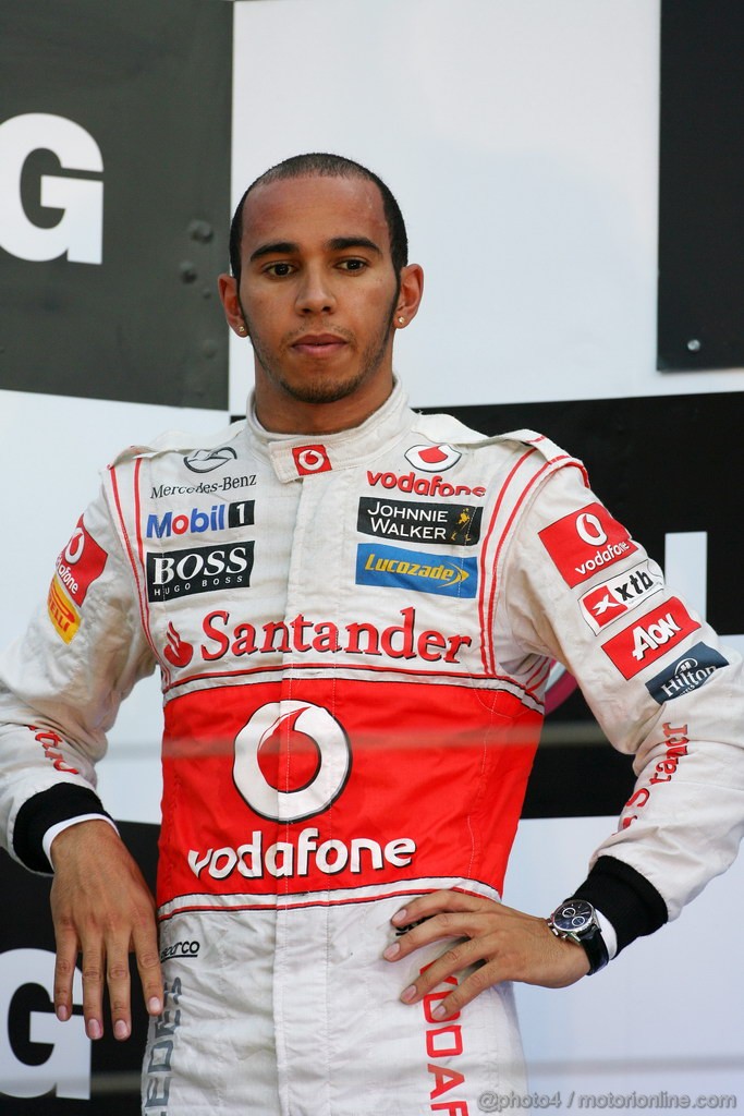 GP KOREA, 16.10.2011- Gara, Lewis Hamilton (GBR), McLaren  Mercedes, MP4-26 secondo 