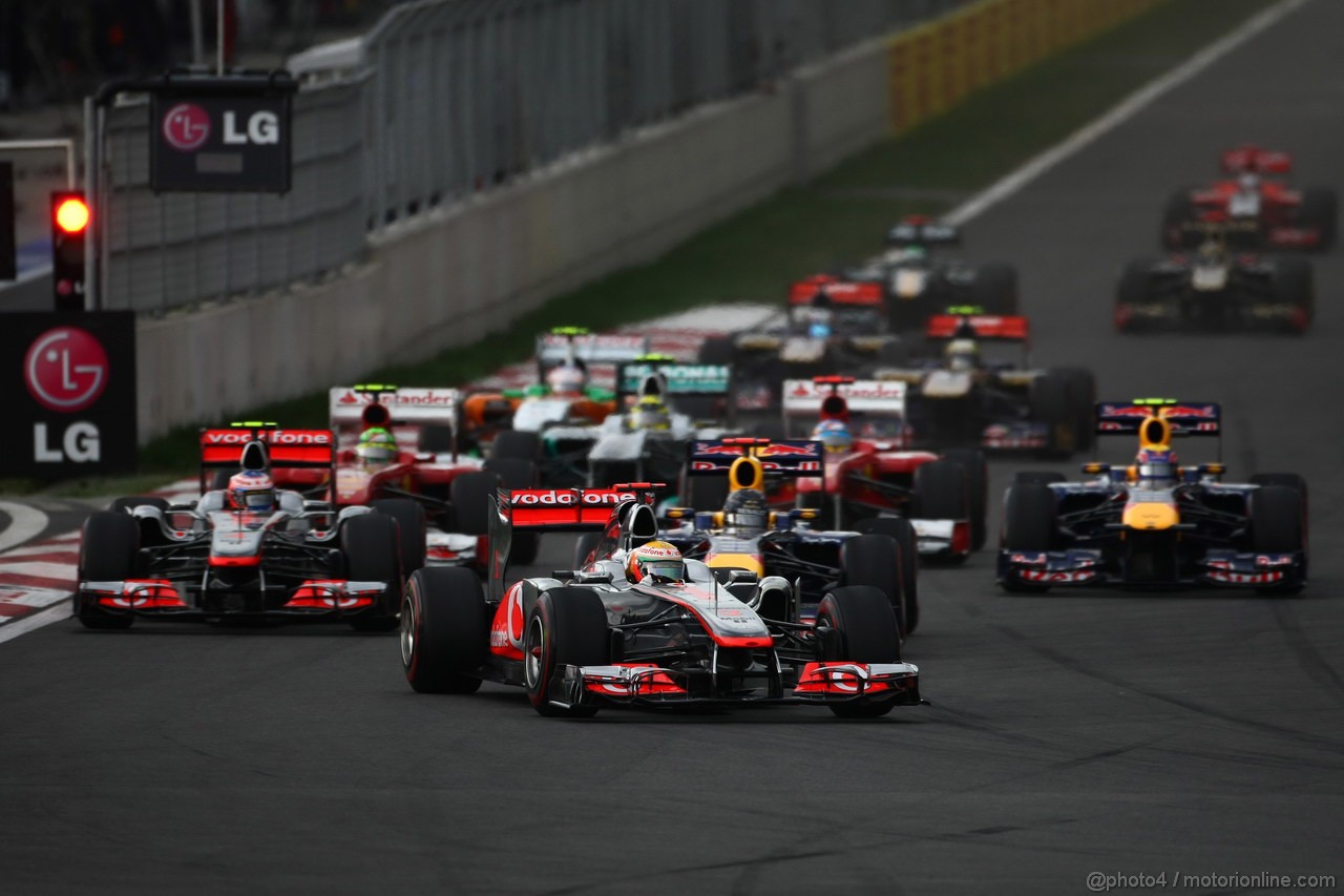GP KOREA, 16.10.2011- Gara, Start of the race, Lewis Hamilton (GBR), McLaren Mercedes, MP4-26