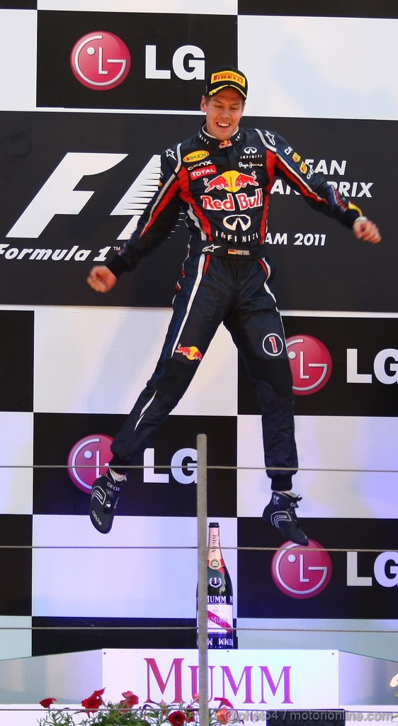 GP KOREA, 16.10.2011- Gara, Sebastian Vettel (GER), Red Bull Racing, RB7 vincitore 