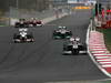 GP KOREA, 16.10.2011- Gara, Pastor Maldonado (VEN), Williams FW33 davanti a Michael Schumacher (GER), Mercedes GP Petronas F1 Team, MGP W02 e Sergio P�rez (MEX), Sauber F1 Team C30 