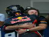 GP KOREA, 16.10.2011- Gara, Sebastian Vettel (GER), Red Bull Racing, RB7 vincitore e Christian Horner (GBR), Red Bull Racing, Sporting Director 