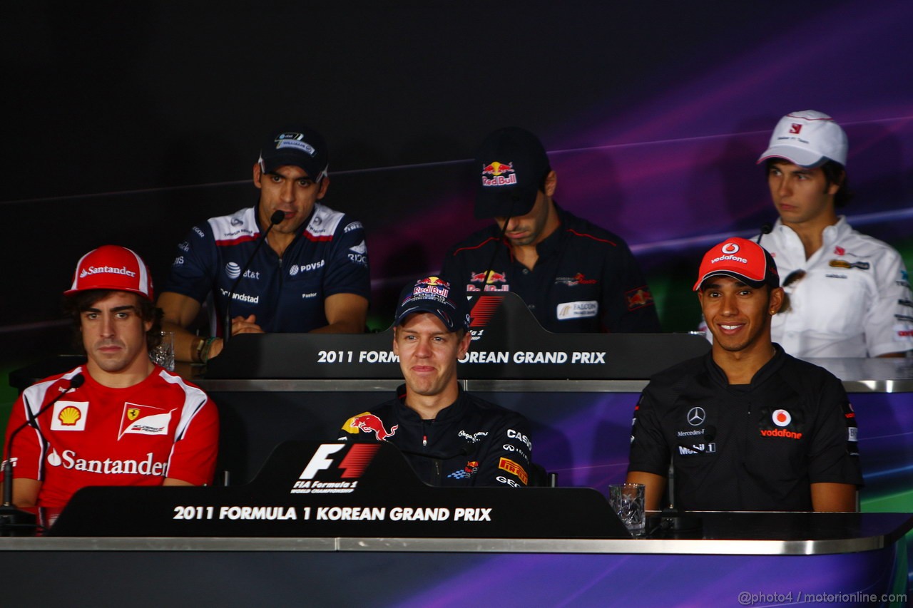 GP KOREA, 13.10.2011- Conferenza Stampa, Pastor Maldonado (VEN), Williams FW33, Jaime Alguersuari (SPA), Scuderia Toro Rosso, STR6, Sergio P�rez (MEX), Sauber F1 Team C30, Fernando Alonso (ESP), Ferrari, F-150 Italia, Sebastian Vettel (GER), Red Bull Racing, RB7 e Lewis Hamilton (GBR), McLaren  Mercedes, MP4-26 