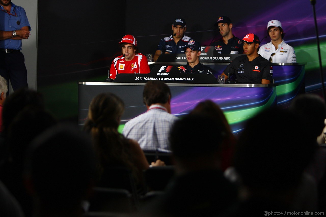 GP KOREA, 13.10.2011- Conferenza Stampa, Pastor Maldonado (VEN), Williams FW33, Jaime Alguersuari (SPA), Scuderia Toro Rosso, STR6, Sergio P�rez (MEX), Sauber F1 Team C30, Fernando Alonso (ESP), Ferrari, F-150 Italia, Sebastian Vettel (GER), Red Bull Racing, RB7 e Lewis Hamilton (GBR), McLaren  Mercedes, MP4-26 