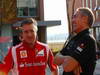 GP KOREA, 13.10.2011- Pat Fry (GBR), Technical Director (Chassis), Ferrari e Martin Whitmarsh (GBR), Chief Executive Officer Mclaren 