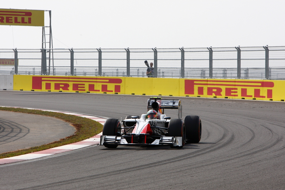 GP KOREA, 15.10.2011- Qualifiche, Vitantonio Liuzzi (ITA), HRT Formula One Team