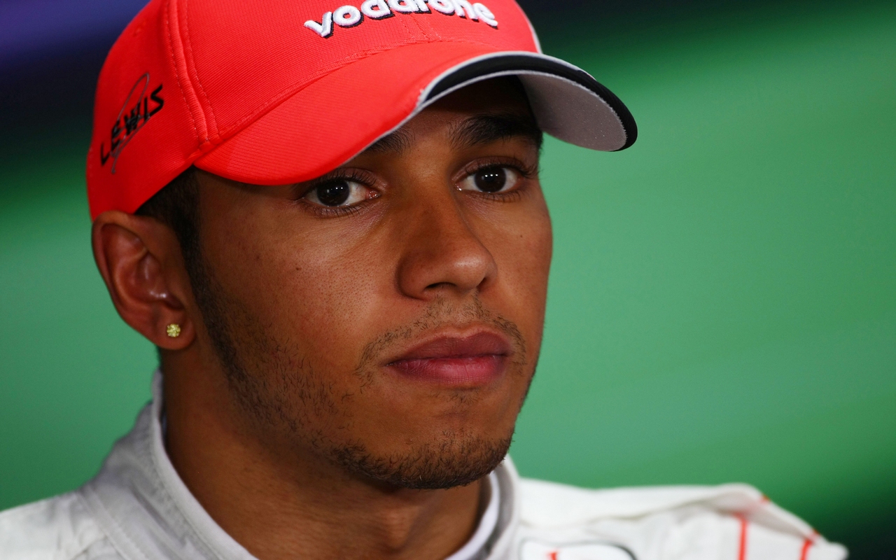 GP KOREA, 15.10.2011- Qualifiche, Conferenza Stampa, Lewis Hamilton (GBR), McLaren  Mercedes, MP4-26 pole position 