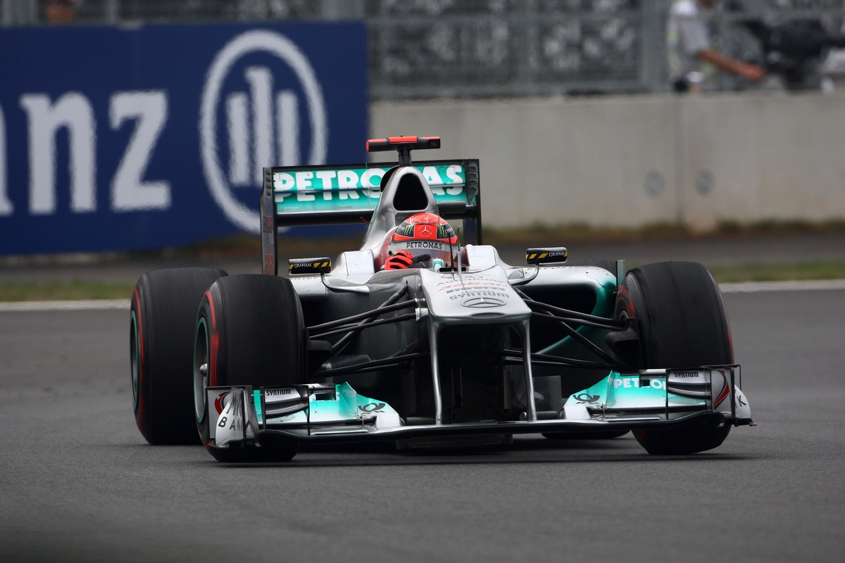 GP KOREA, 15.10.2011- Prove Libere 3, Sabato, Michael Schumacher (GER), Mercedes GP Petronas F1 Team, MGP W02 