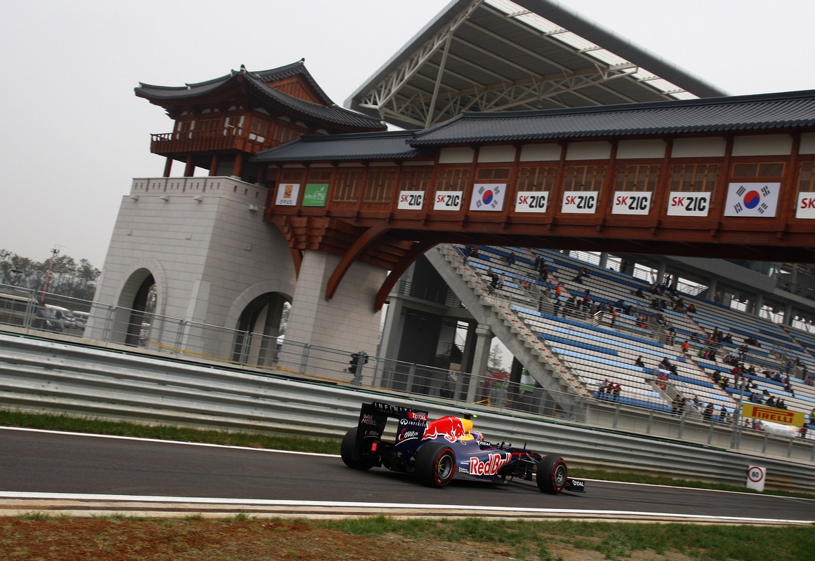 GP KOREA, 15.10.2011- Prove Libere 3, Sabato, Mark Webber (AUS), Red Bull Racing, RB7 