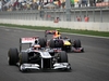 GP KOREA, 15.10.2011- Prove Libere 3, Sabato, Rubens Barrichello (BRA), Williams FW33 e Mark Webber (AUS), Red Bull Racing, RB7 