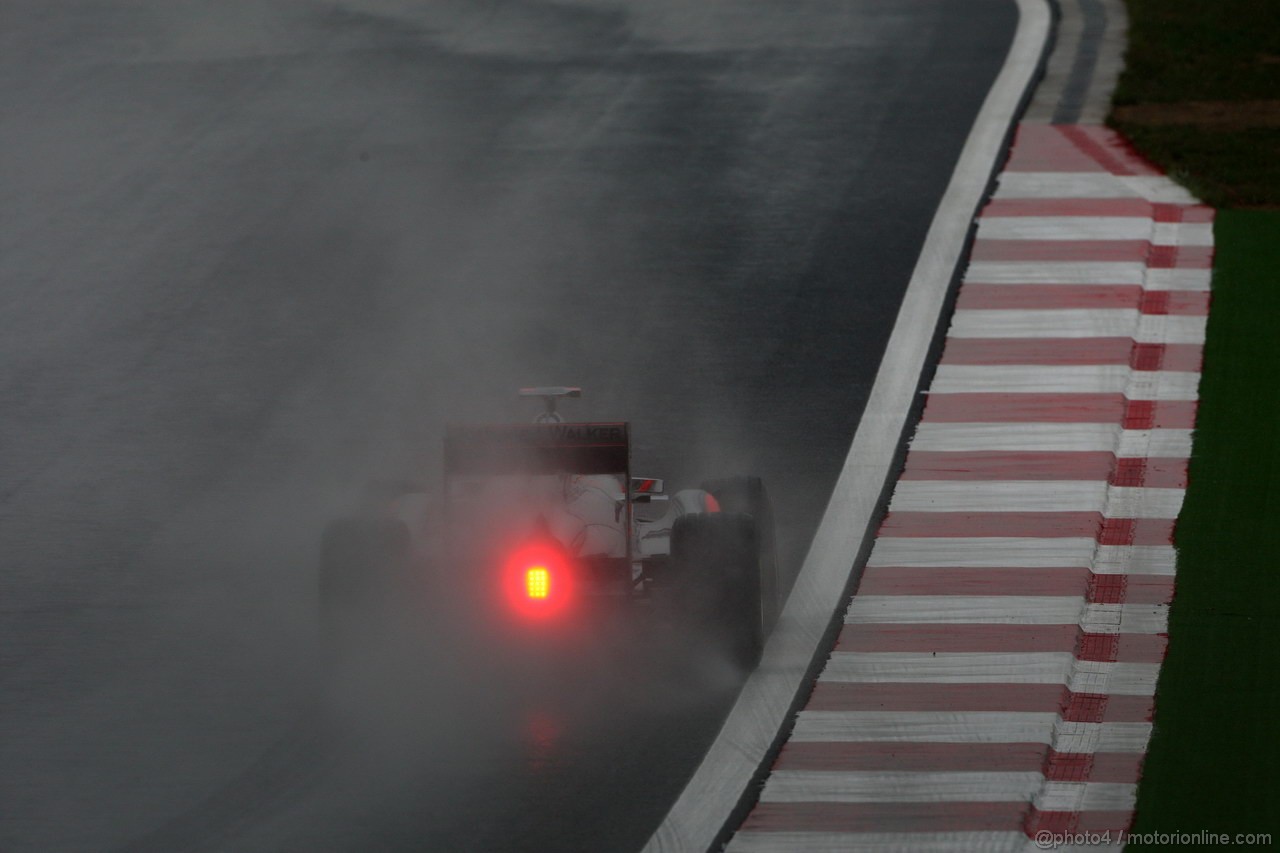 GP KOREA, 14.10.2011- Prove Libere 1, Venerdi', Lewis Hamilton (GBR), McLaren  Mercedes, MP4-26 