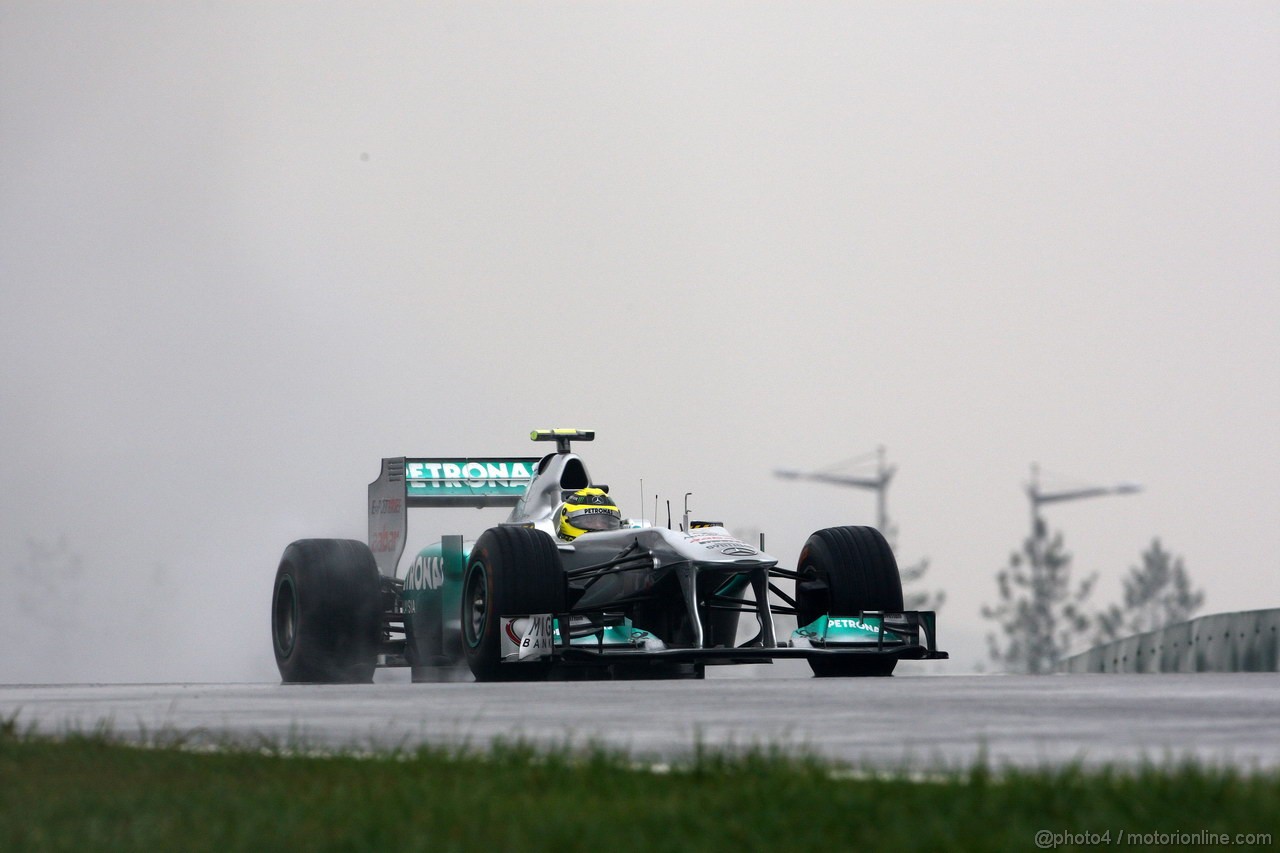 GP KOREA, 14.10.2011- Prove Libere 1, Venerdi', Nico Rosberg (GER), Mercedes GP Petronas F1 Team, MGP W02 