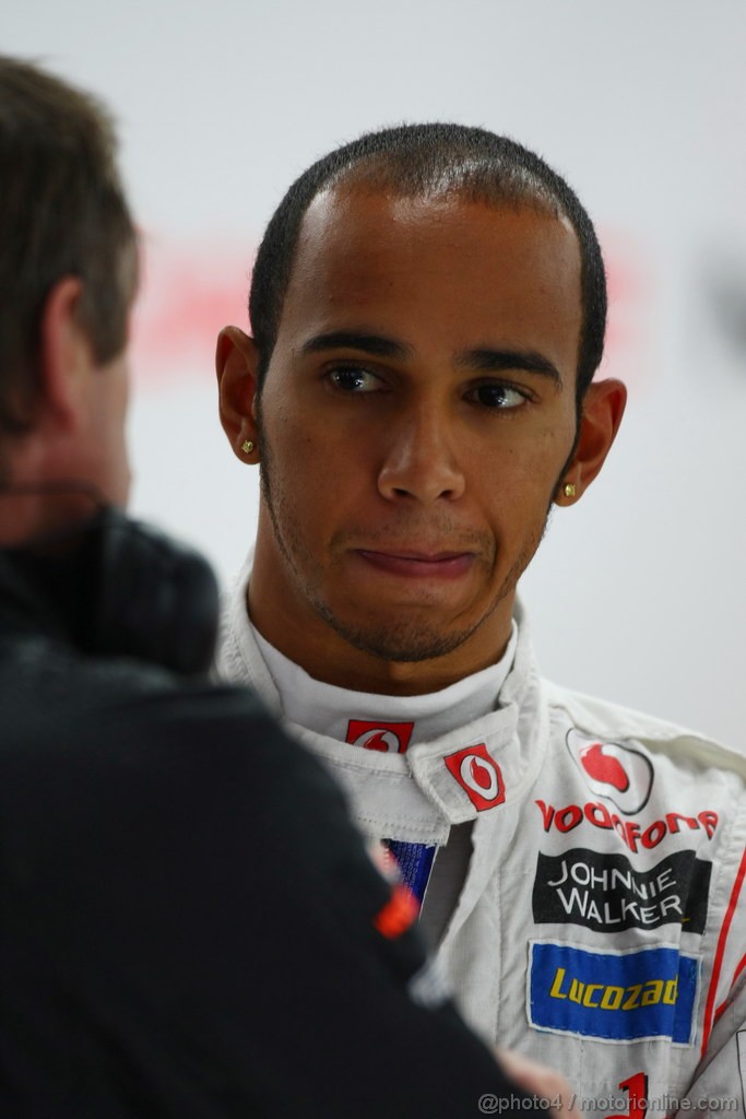 GP KOREA, 14.10.2011- Prove Libere 1, Venerdi', Lewis Hamilton (GBR), McLaren Mercedes, MP4-26