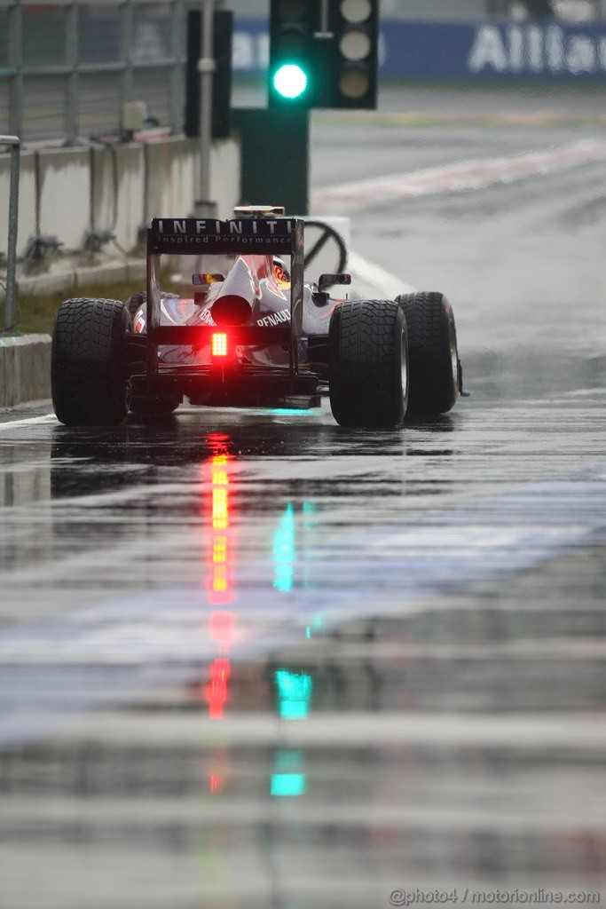 GP KOREA, 14.10.2011- Prove Libere 1, Venerdi', Sebastian Vettel (GER), Red Bull Racing, RB7 