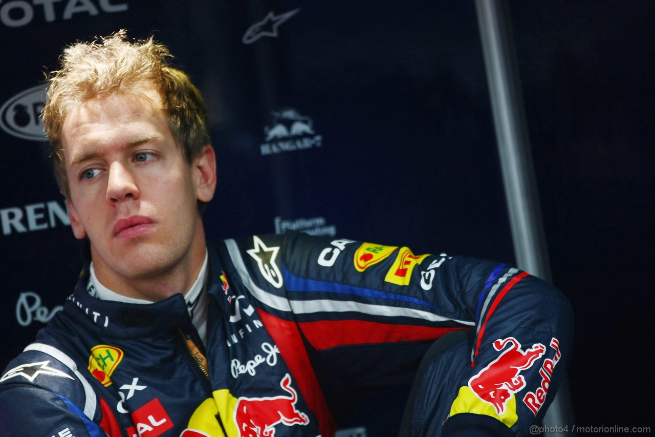 GP KOREA, 14.10.2011- Prove Libere 1, Venerdi', Sebastian Vettel (GER), Red Bull Racing, RB7 