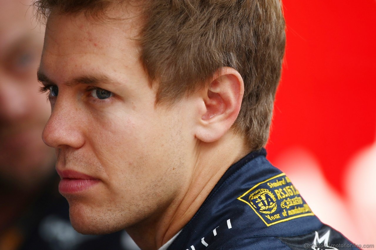 GP KOREA, 14.10.2011- Prove Libere 1, Venerdi', Sebastian Vettel (GER), Red Bull Racing, RB7 