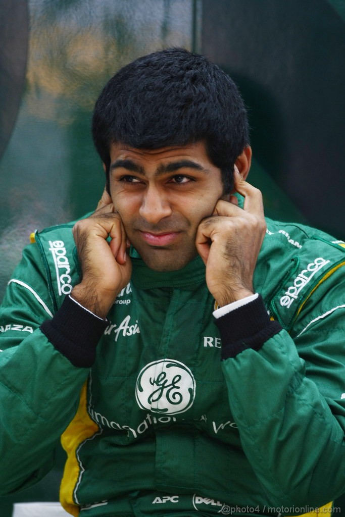 GP KOREA, 14.10.2011- Prove Libere 1, Venerdi', Karun Chandhok (IND), Team Lotus, TL11  