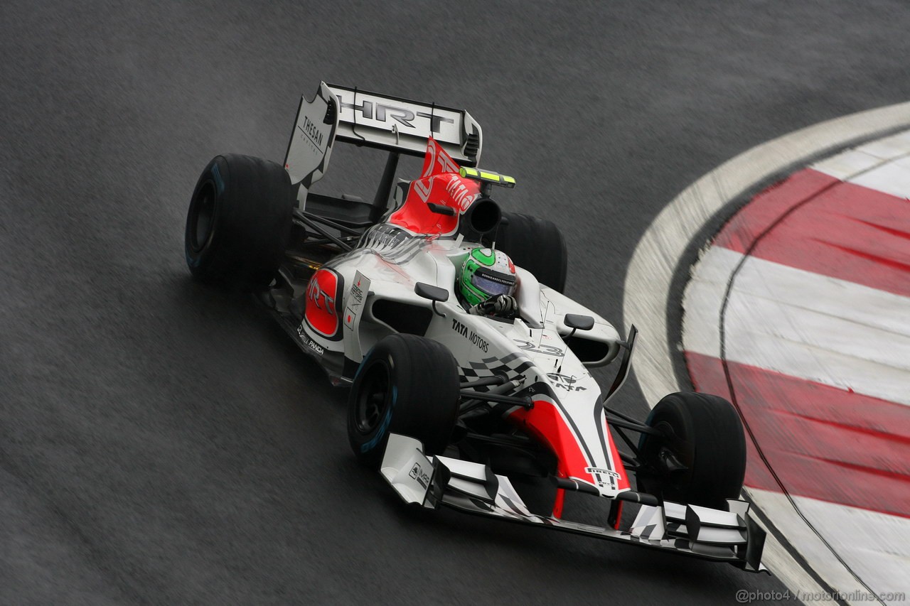 GP KOREA, 14.10.2011- Prove Libere 2, Venerdi', Vitantonio Liuzzi (ITA), HRT Formula One Team 
