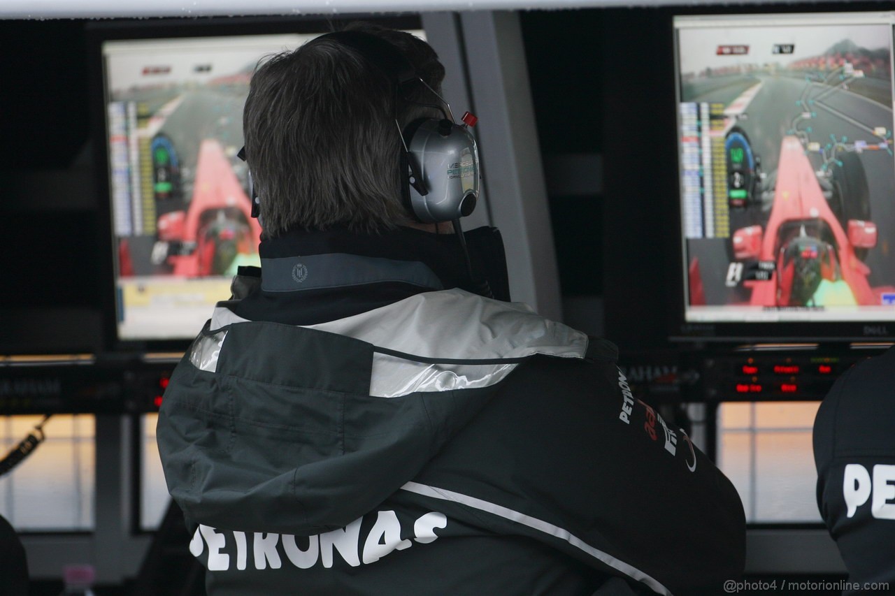 GP KOREA, 14.10.2011- Prove Libere 2, Venerdi', Ross Brawn (GBR), Team Principal, Mercedes GP 