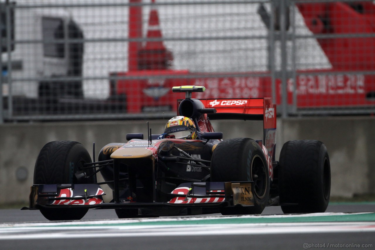 GP KOREA, 14.10.2011- Prove Libere 2, Venerdi', Jaime Alguersuari (SPA), Scuderia Toro Rosso, STR6 