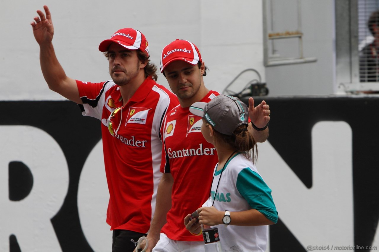 GP MALESIA, 10.04.2011- Fernando Alonso (ESP), Ferrari, F-150 Italia e Felipe Massa (BRA), Ferrari, F-150 Italia 