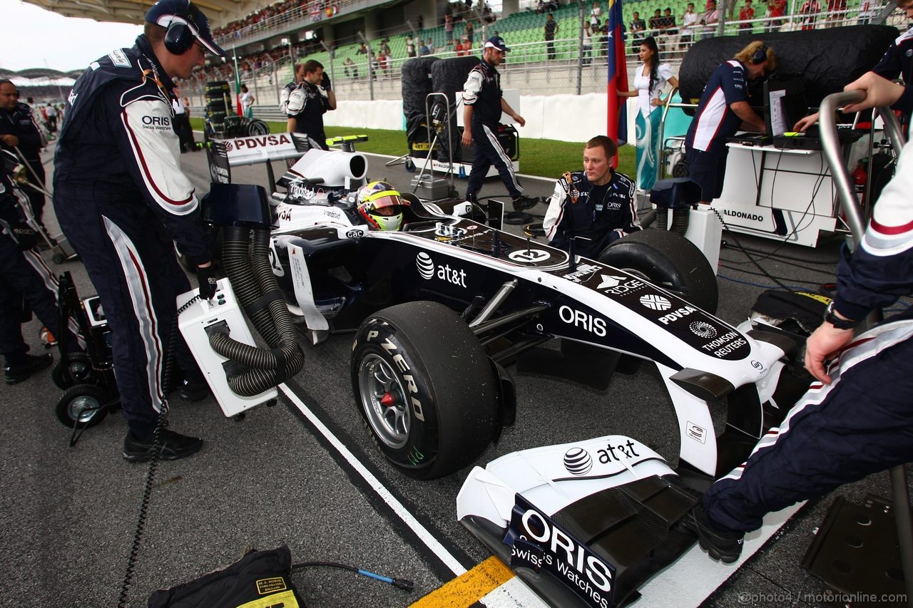 GP MALESIA, 10.04.2011- Gara, Pastor Maldonado (VEN), Williams FW33