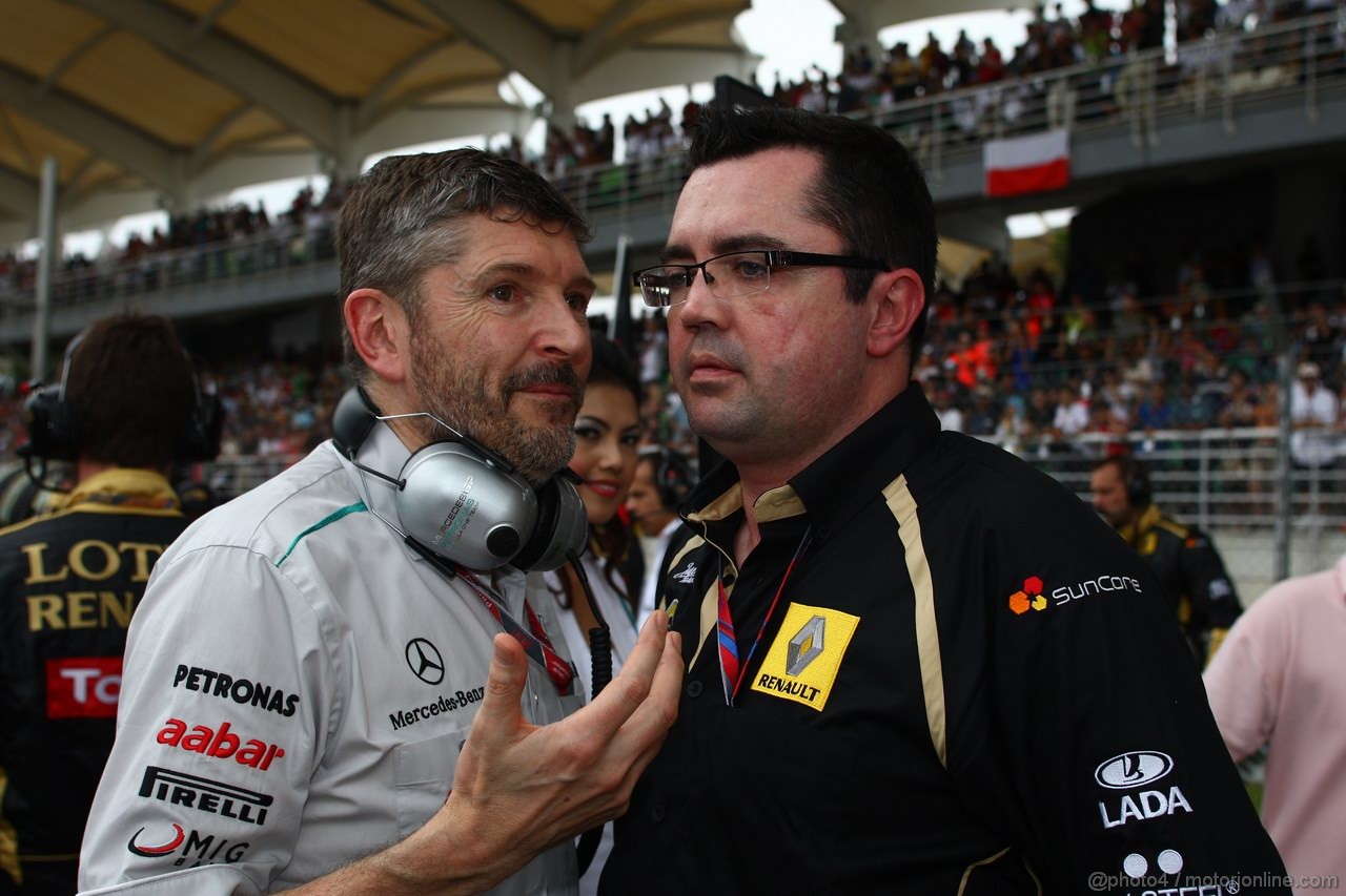 GP MALESIA, 10.04.2011- Gara, Nick Fry (GBR), Chief Executive Officer, Mercedes GP e Eric Boullier (FRA), Team Manager, Renault F1 Team 