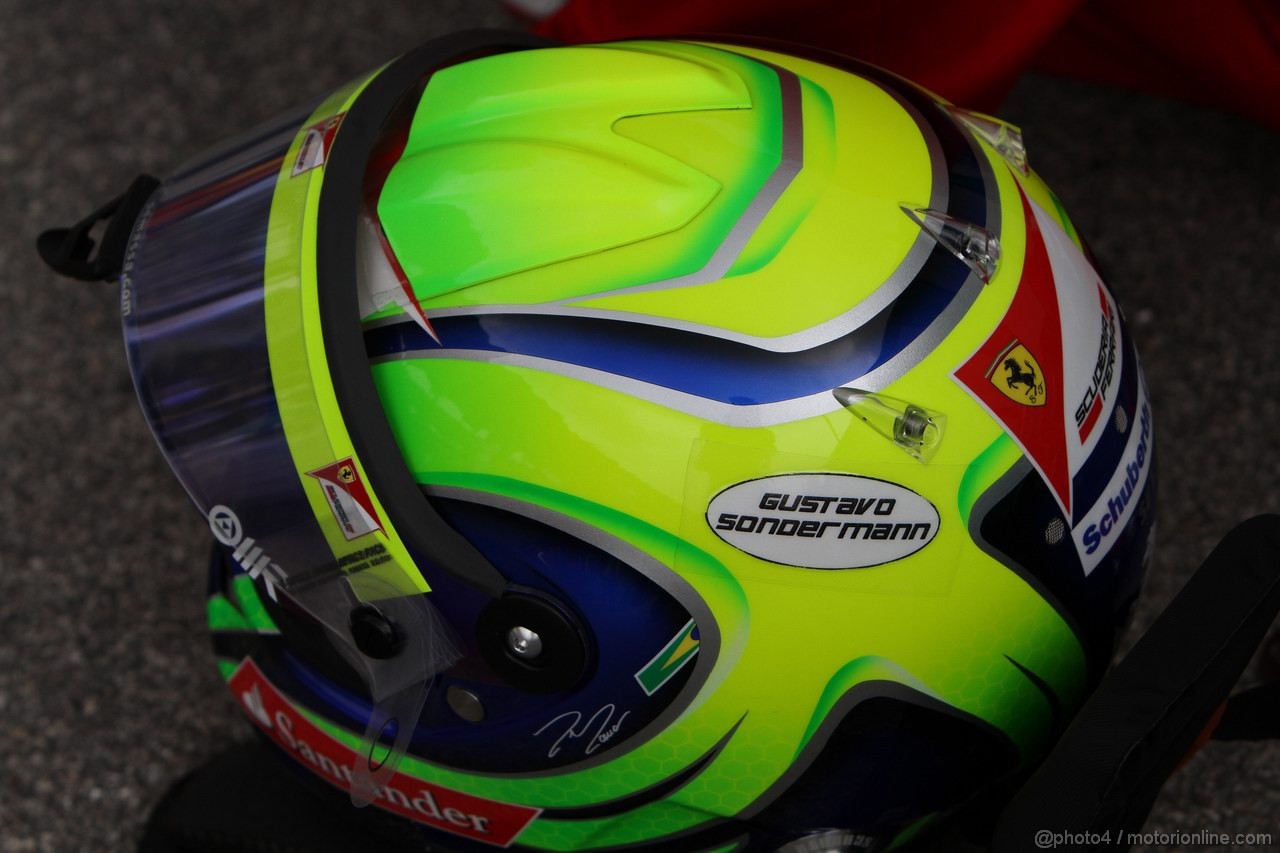 GP MALESIA, 10.04.2011- Gara, helmet of Felipe Massa (BRA), Ferrari, F-150 Italia with message to Gustavo Sondermann