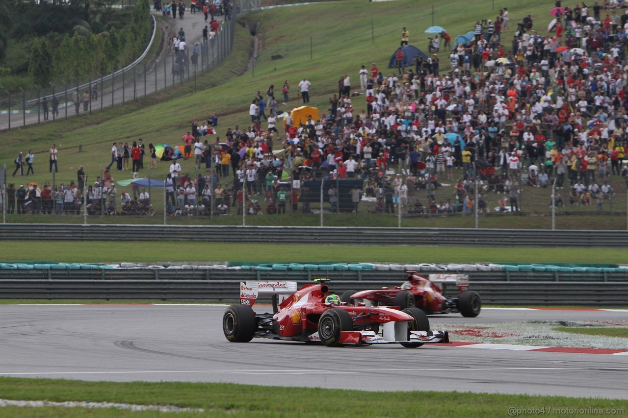 GP MALESIA, 10.04.2011- Gara, Felipe Massa (BRA), Ferrari, F-150 Italia davanti a Fernando Alonso (ESP), Ferrari, F-150 Italia