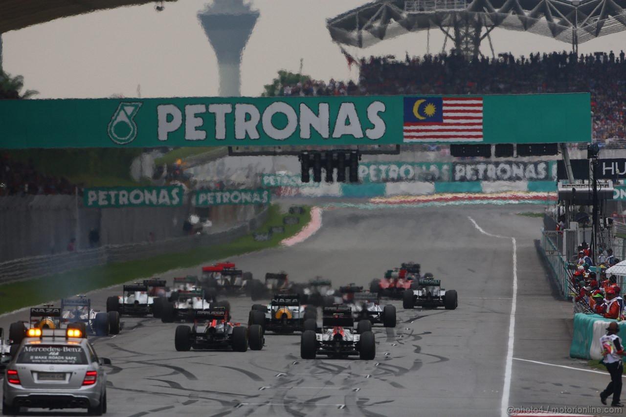 GP MALESIA, 10.04.2011- Gara, partenza 