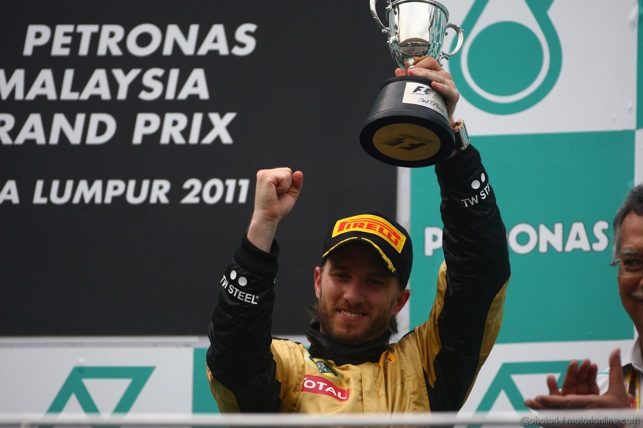 GP MALESIA, 10.04.2011- Gara, Nick Heidfeld (GER) Lotus Renault GP R31 terzo 