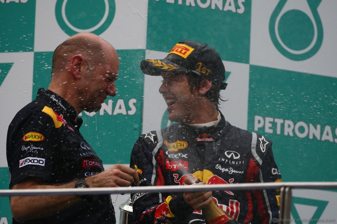 GP MALESIA, 10.04.2011- Gara, Sebastian Vettel (GER), Red Bull Racing, RB7 vincitore e Adrian Newey (GBR), Red Bull Racing , Technical Operations Director 