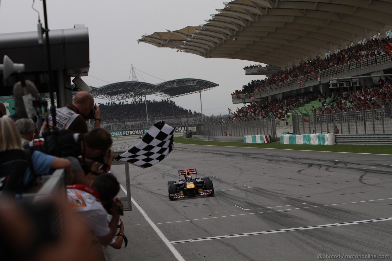 GP MALESIA, 10.04.2011- Gara, Sebastian Vettel (GER), Red Bull Racing, RB7 vincitore