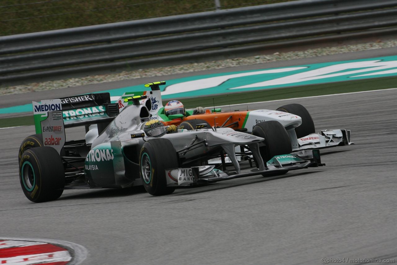 GP MALESIA, 10.04.2011- Gara, Nico Rosberg (GER), Mercedes GP Petronas F1 Team, MGP W02 e Paul di Resta (GBR) Force India VJM04 