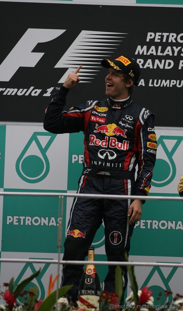 GP MALESIA, 10.04.2011- Gara, Sebastian Vettel (GER), Red Bull Racing, RB7 vincitore 