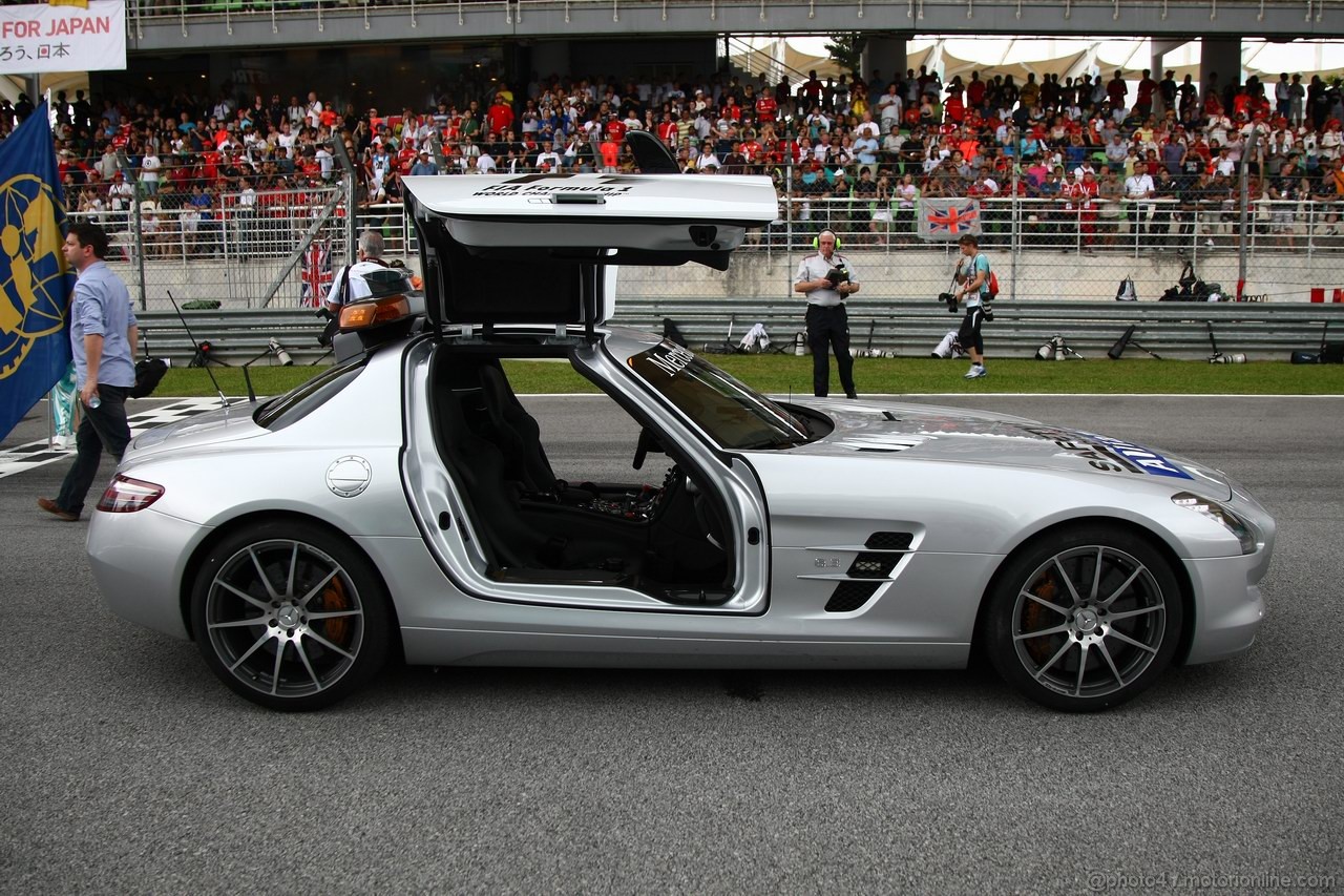 GP MALESIA, 10.04.2011- Gara, Safety car 