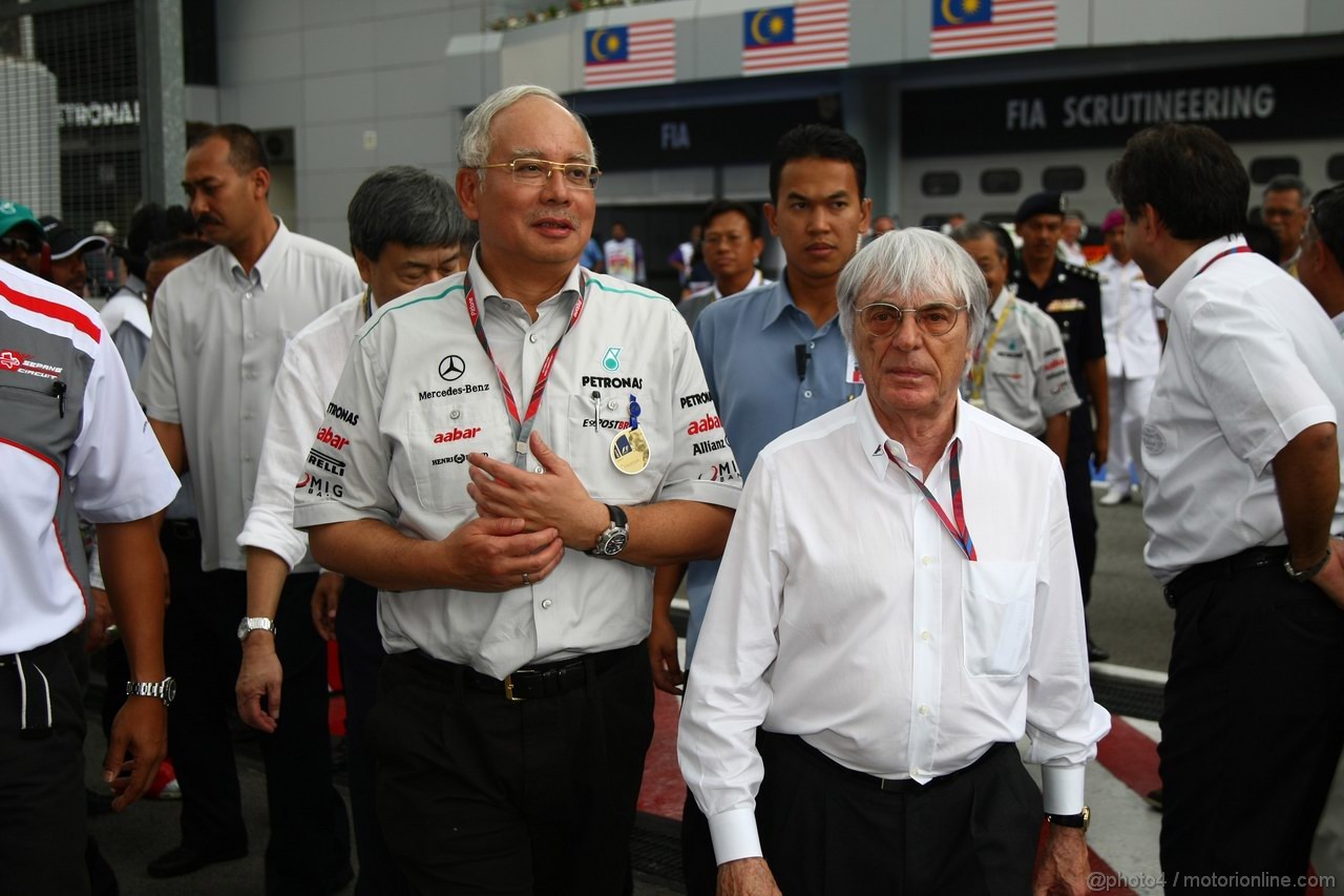 GP MALESIA, 10.04.2011- Gara, Bernie Ecclestone (GBR), President e CEO of Formula One Management  