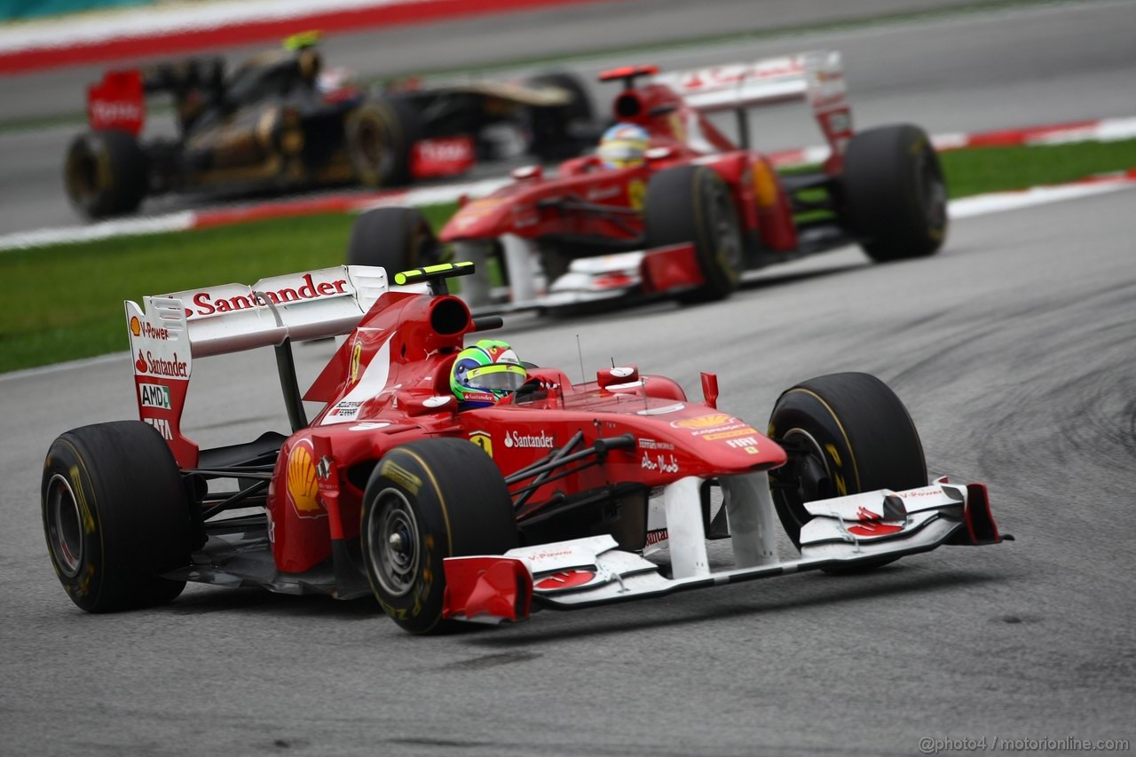GP MALESIA, 10.04.2011- Gara, Felipe Massa (BRA), Ferrari, F-150 Italia davanti a Fernando Alonso (ESP), Ferrari, F-150 Italia 