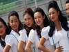 GP MALESIA, 10.04.2011- grid girl, pitbabess 