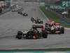 GP MALESIA, 10.04.2011- Gara, Nick Heidfeld (GER) Lotus Renault GP R31  davanti a Lewis Hamilton (GBR), McLaren  Mercedes, MP4-26 