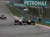 GP MALESIA, 10.04.2011- Gara, Kamui Kobayashi (JAP), Sauber F1 Team C30 e Mark Webber (AUS), Red Bull Racing, RB7 