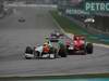 GP MALESIA, 10.04.2011- Gara, Paul di Resta (GBR) Force India VJM04 davanti a Timo Glock (GER), Marussia Virgin Racing VR-02 