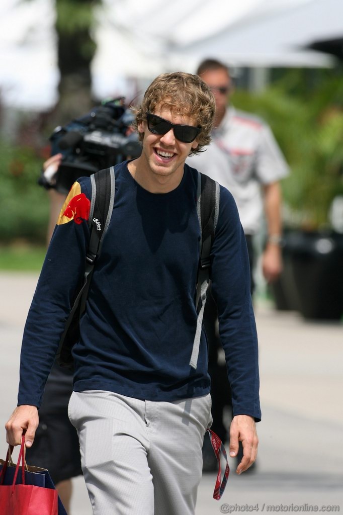 GP MALESIA, 09.04.2011- Sebastian Vettel (GER), Red Bull Racing, RB7 
